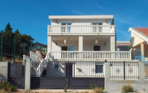 Adriatic Family House